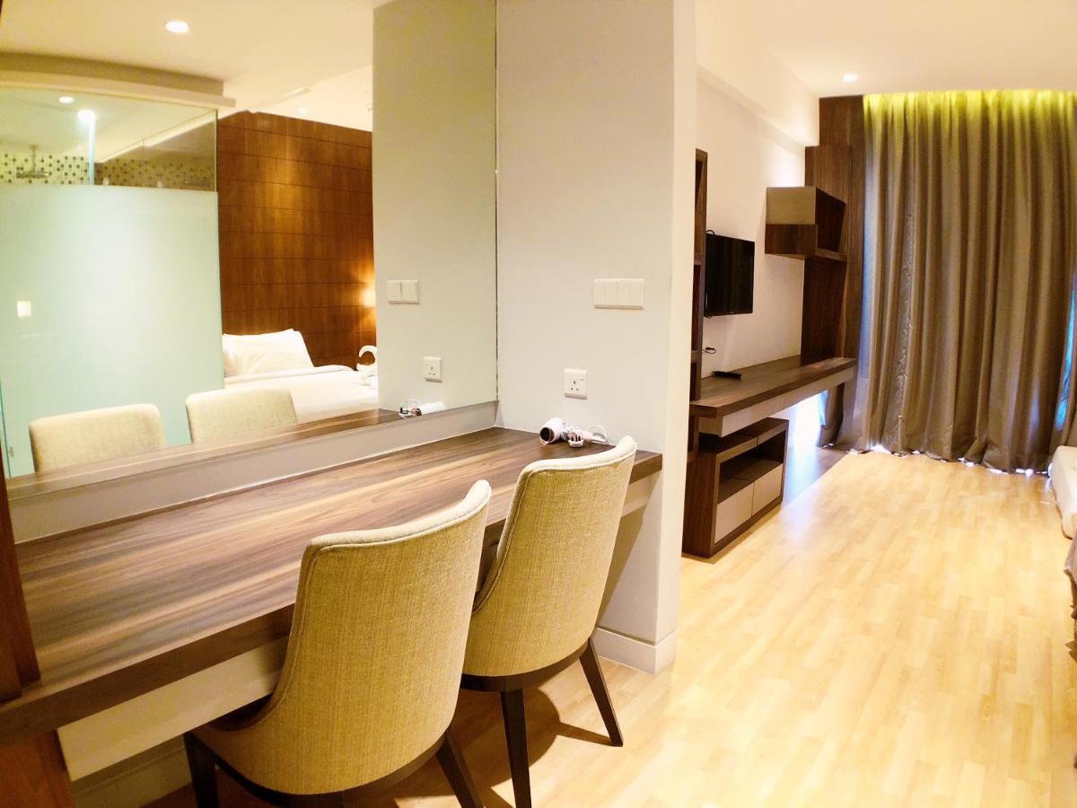 Greystone D'majestic Place